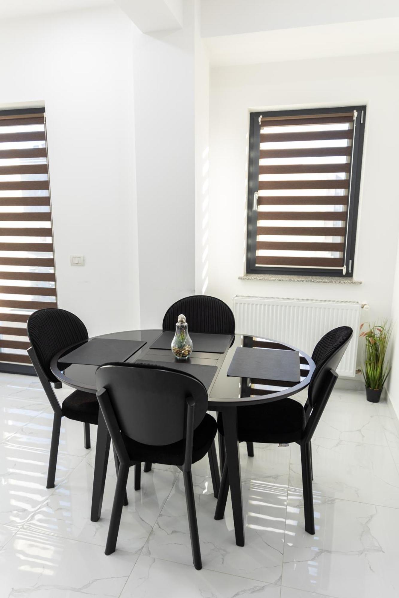 Astar Apartments - Extra Large Rădăuţi Zewnętrze zdjęcie